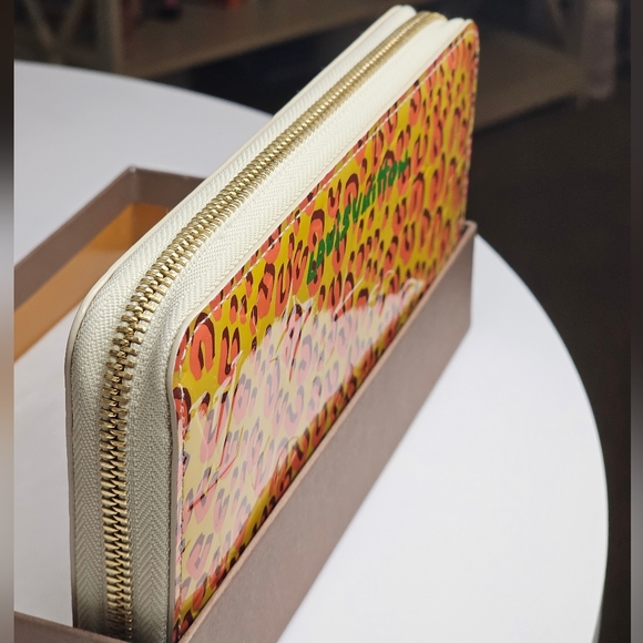 Louis Vuitton Ltd Edition Monogram Vernis Cheetah Print Zippy Wallet! - Picture 3 of 16